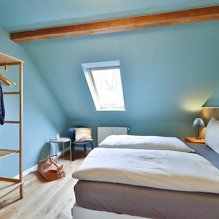 Ferienwohnung An Der Brunnenaue Щралзунд Стая снимка